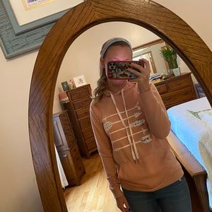 🍍 Women’s Justify Hoodie